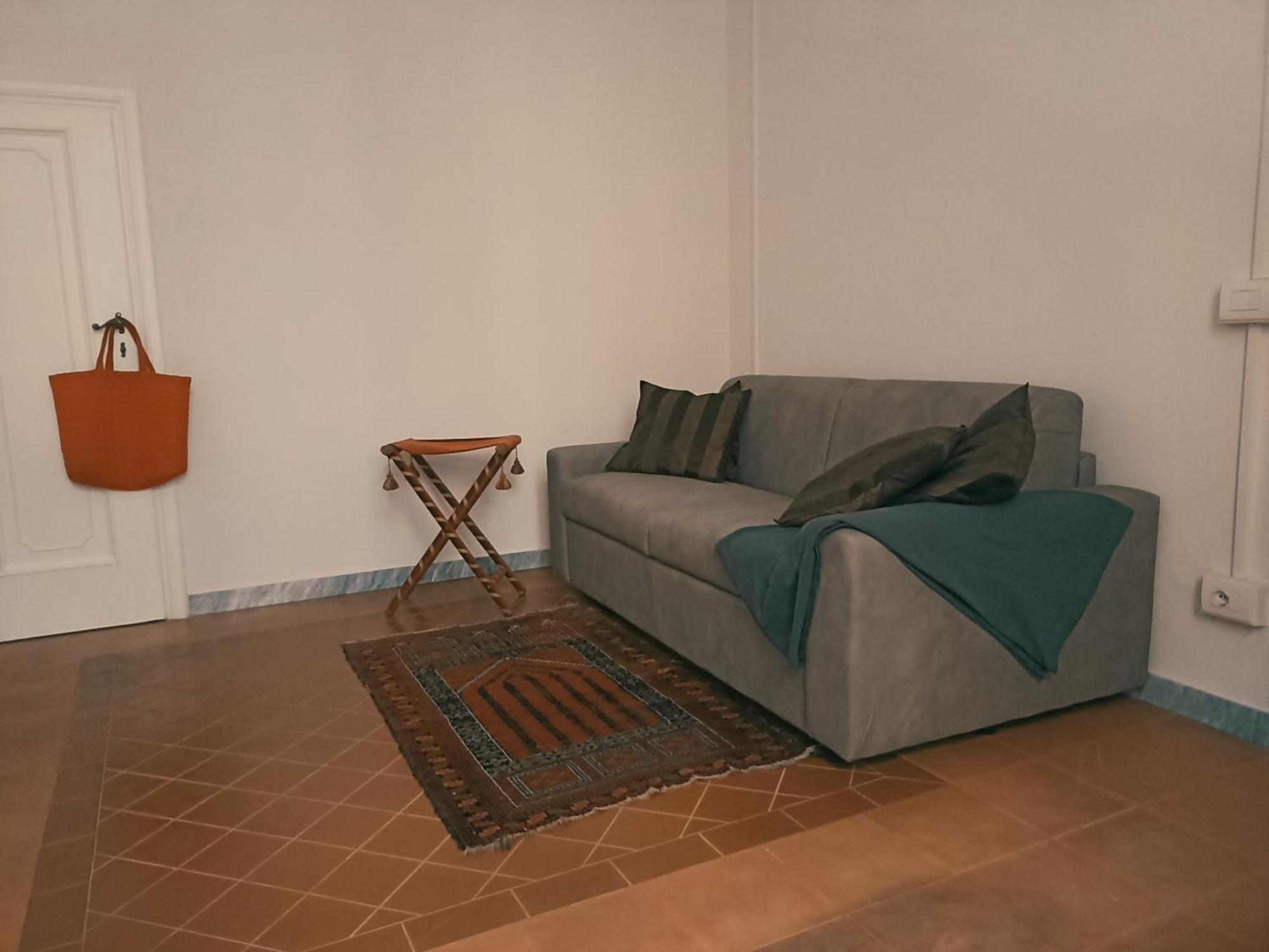 Gem In The City Center Of Lucca With Air Conditioning - Exclusive Ground Floor House Inside The Walls Close To Botanical Garden And Piazza San Martinoヴィラ エクステリア 写真